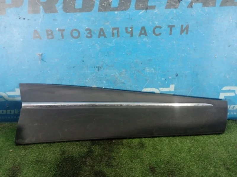 Молдинг двери передний правый Renault Kaptur 2016&gt;