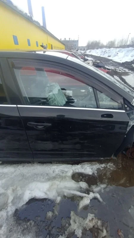 Дверь передняя правая Citroen C4 2 2011-2022