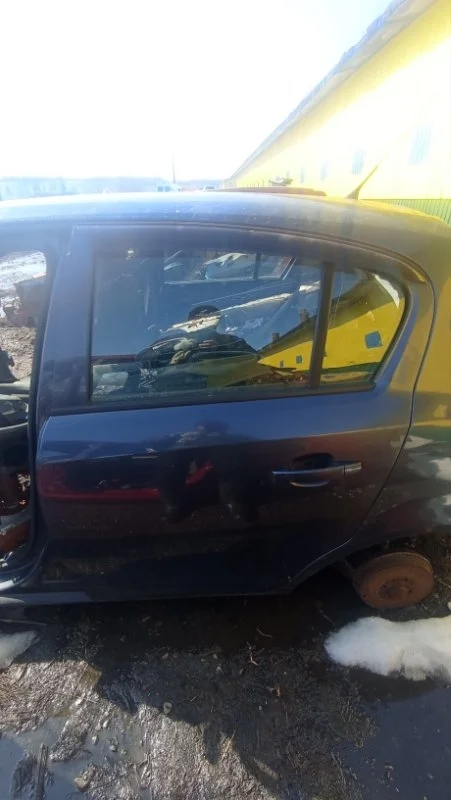 Дверь задняя левая Opel Corsa D 2006-2015