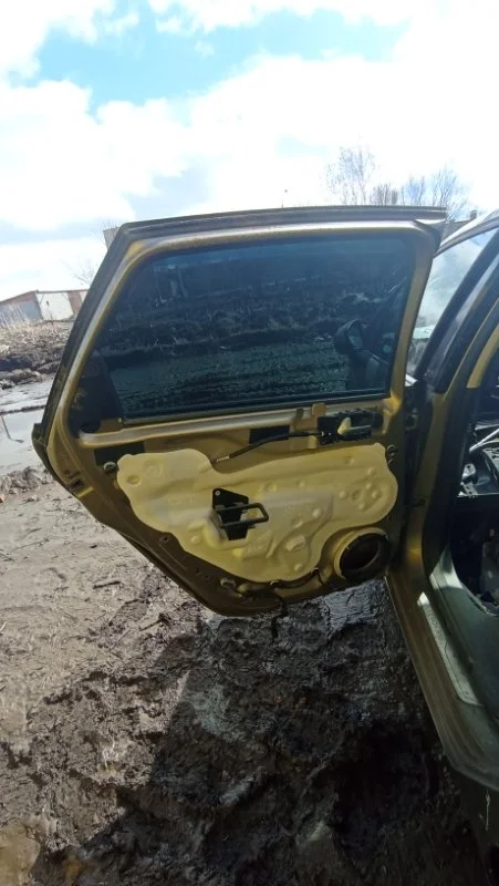 Моторчик стеклоподъемника задний левый Citroen C4