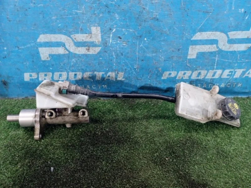 Главный тормозной цилиндр Ford C-MAX 2003-2010