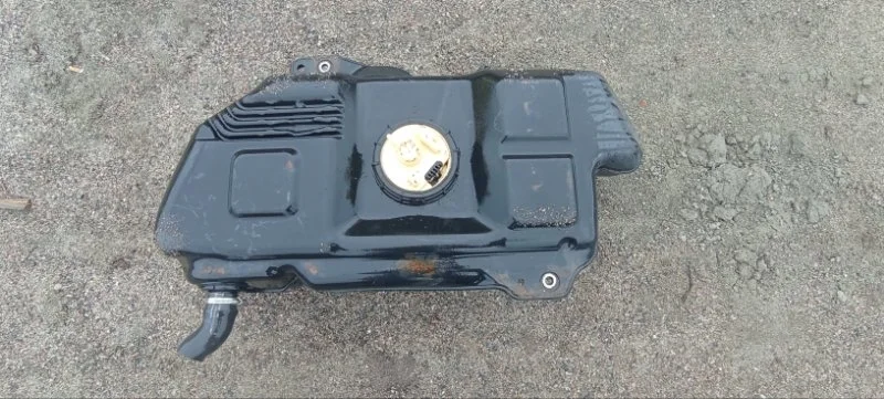 Бак топливный Mitsubishi Colt 2003-2012