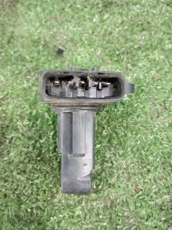 Датчик расхода воздуха Mazda 3 BK 2003-2009