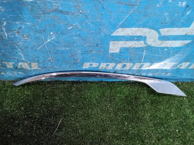 Накладка бампера задняя правая Volvo XC60 2017&gt;