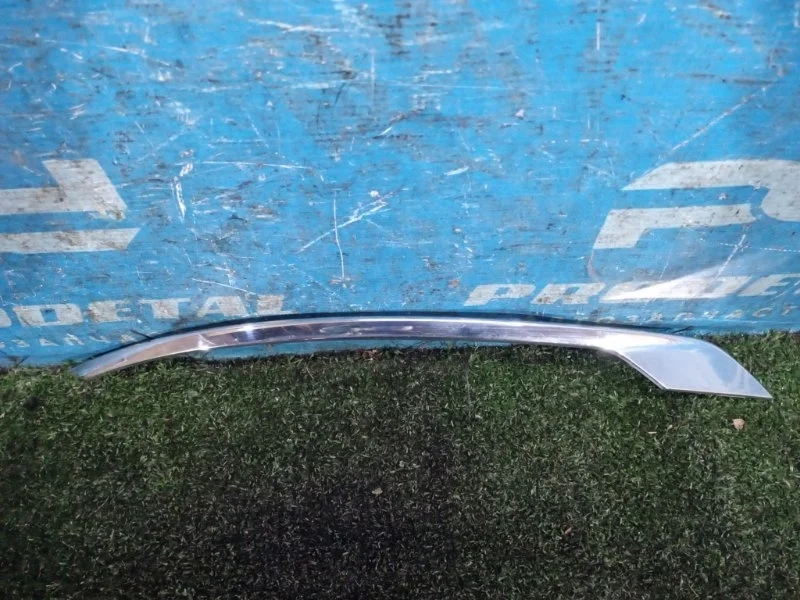 Накладка бампера задняя правая Volvo XC60 2017&gt;