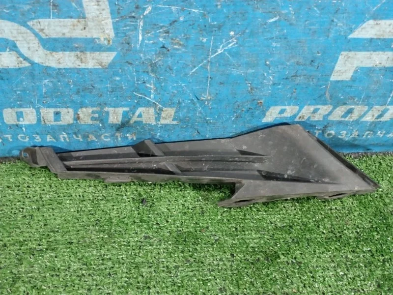 Решетка в бампер правая Lexus RX350 2016&gt;