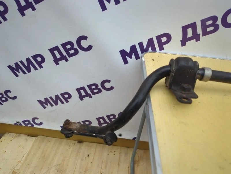 Стабилизатор поперечной устойчивости передний