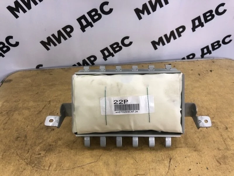 Подушка безопасности передняя правая Nissan