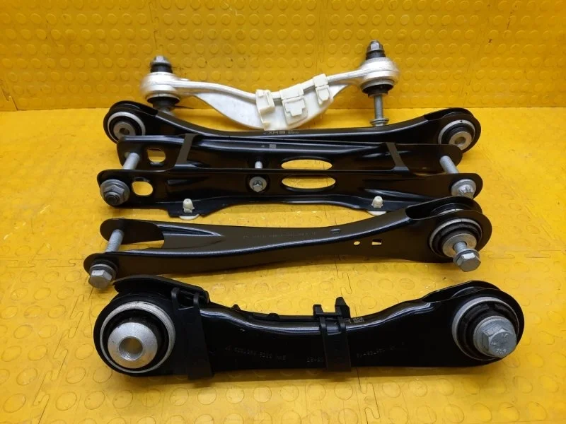 Рычаг подвески Bmw 5-Series 2023 33328833218 G60 B48P, задний правый