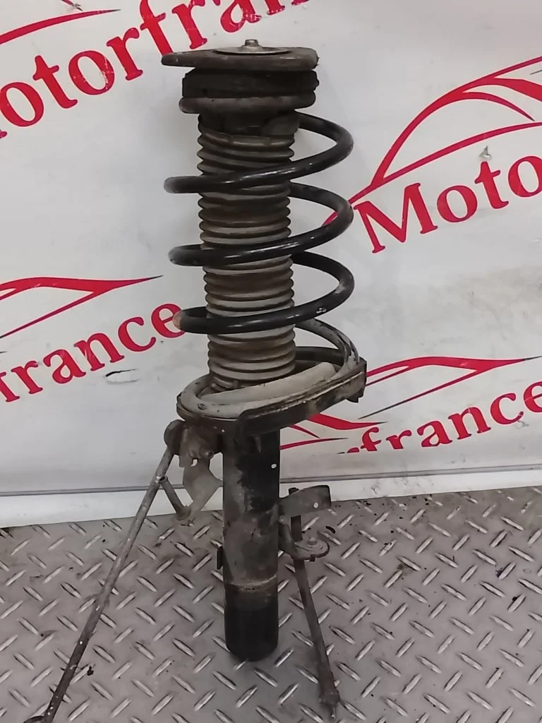 Стойка амортизатора в сборе Ford Focus BV6118045ABC 3, передняя правая