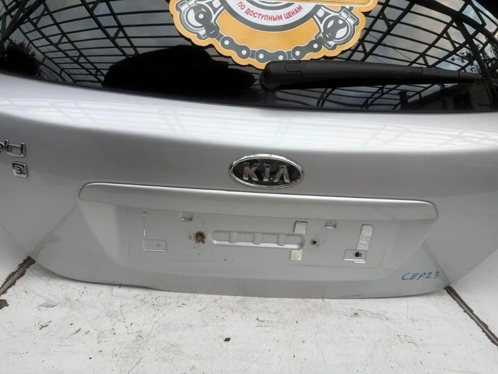 Бленда молдинг крышки багажника Kia Ceed ED (2006—2010)