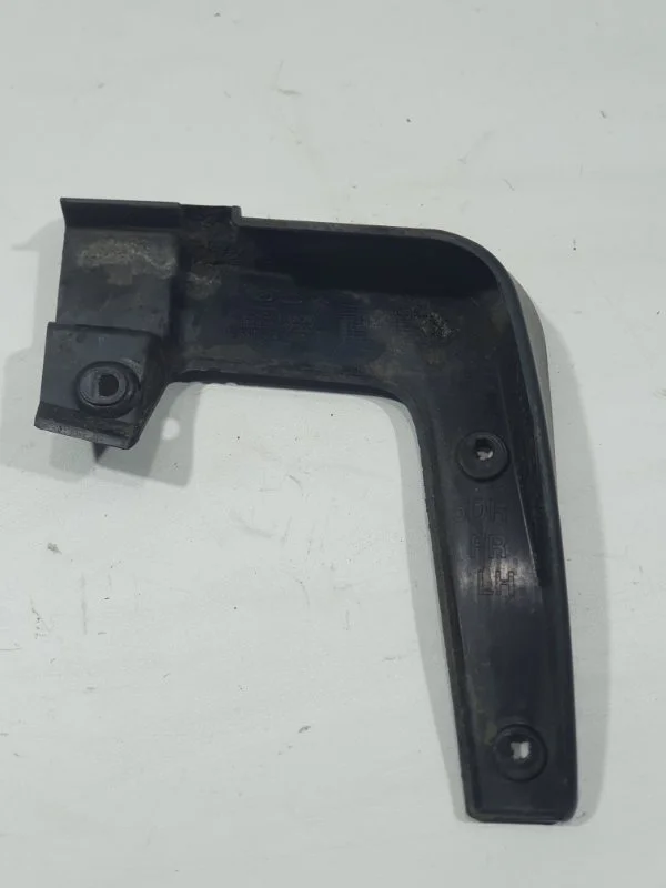 Брызговик передний левый KIA PRO CEED ХЕТЧБЕК 1.4