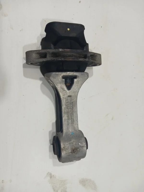 Опора стойки KIA PRO CEED ХЕТЧБЕК 1.4 2015