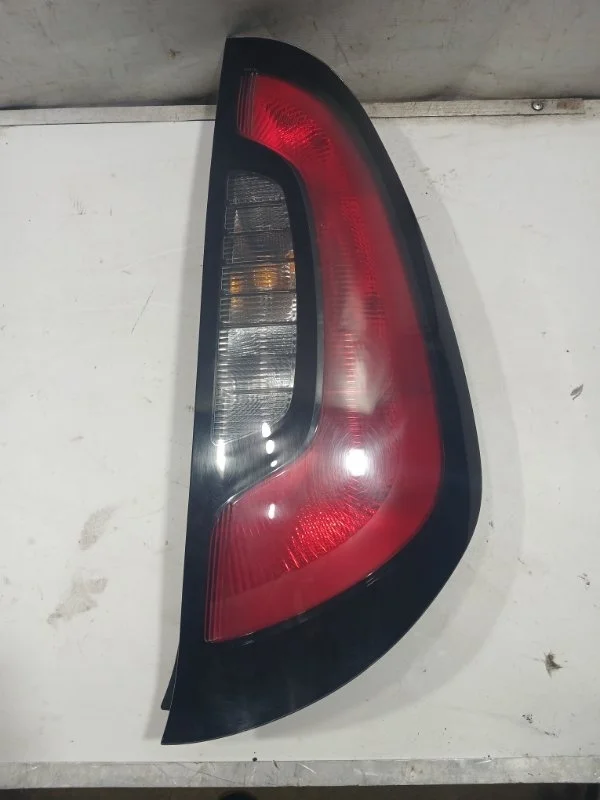 Фонарь заднего хода задний правый KIA Soul 2