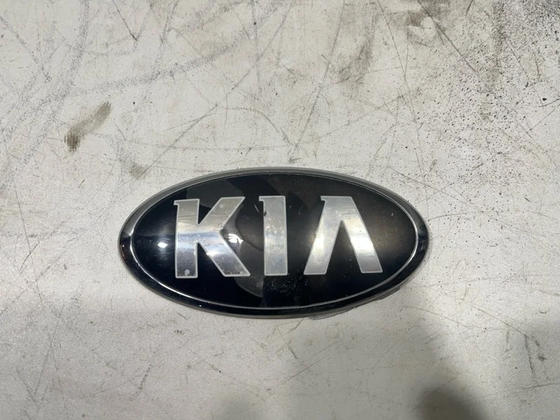 Эмблема передняя KIA CEED 2 2012-2018