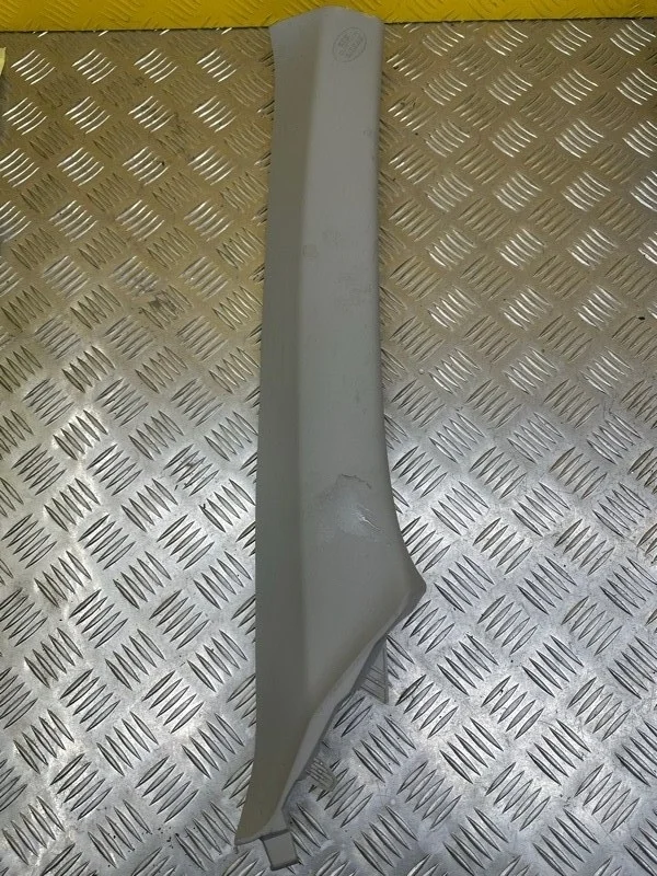 Обшивка стойки передней правой Toyota Rav 4 (Ca40) (2012-2019) 2013 6221042050 2.0 D 1ADFTV