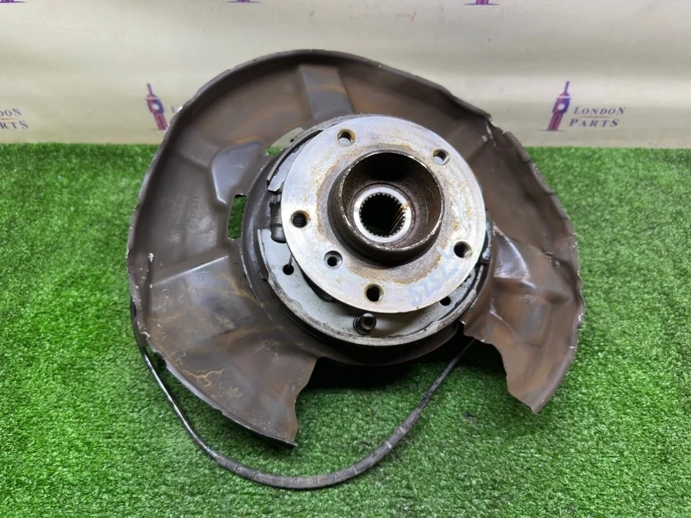 Кулак задний BMW X1 E84