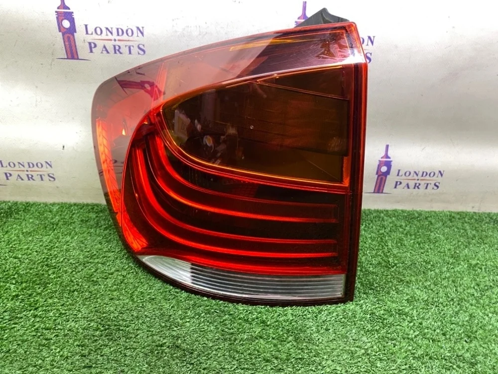 Фонарь BMW X1 E84