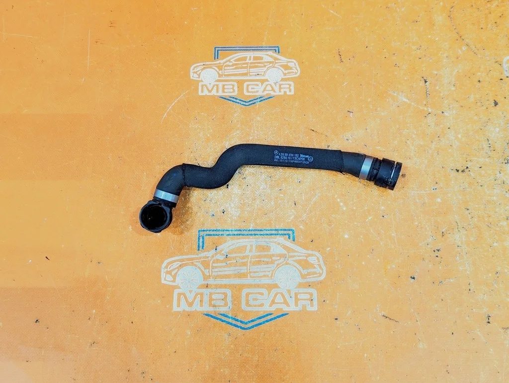 Патрубок ОЖ Mercedes-Benz
