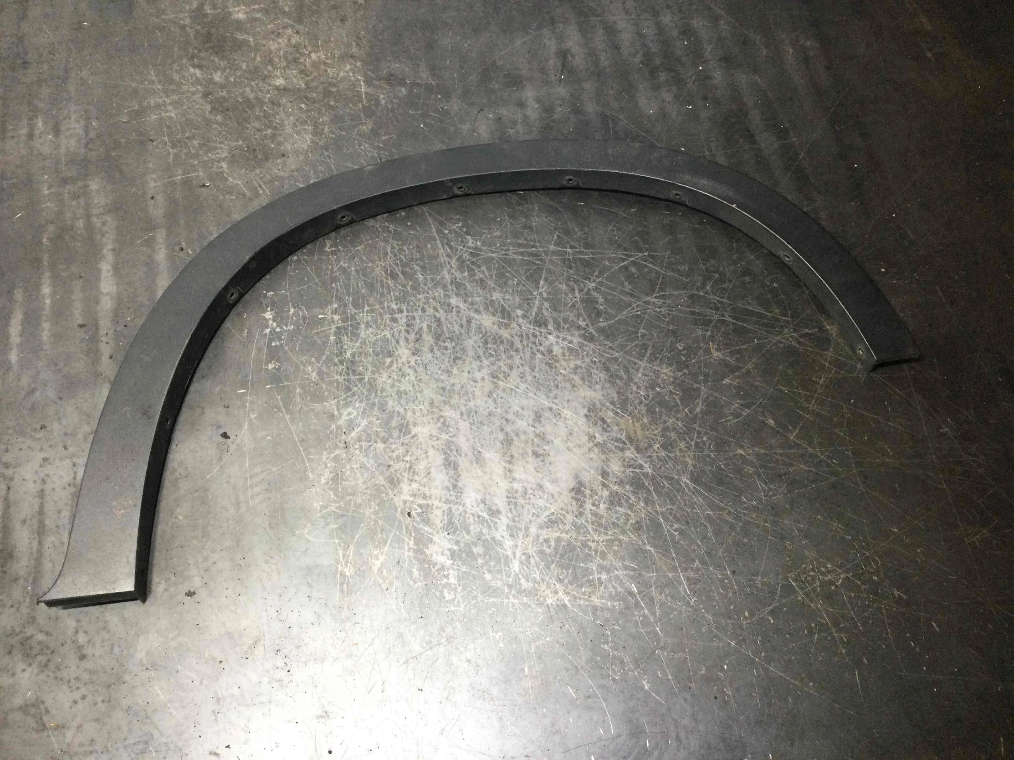 Молдинг крыла переднего правого BMW X5 E70 (2006-2010) дизель 3.0 TD Автомат Кроссовер