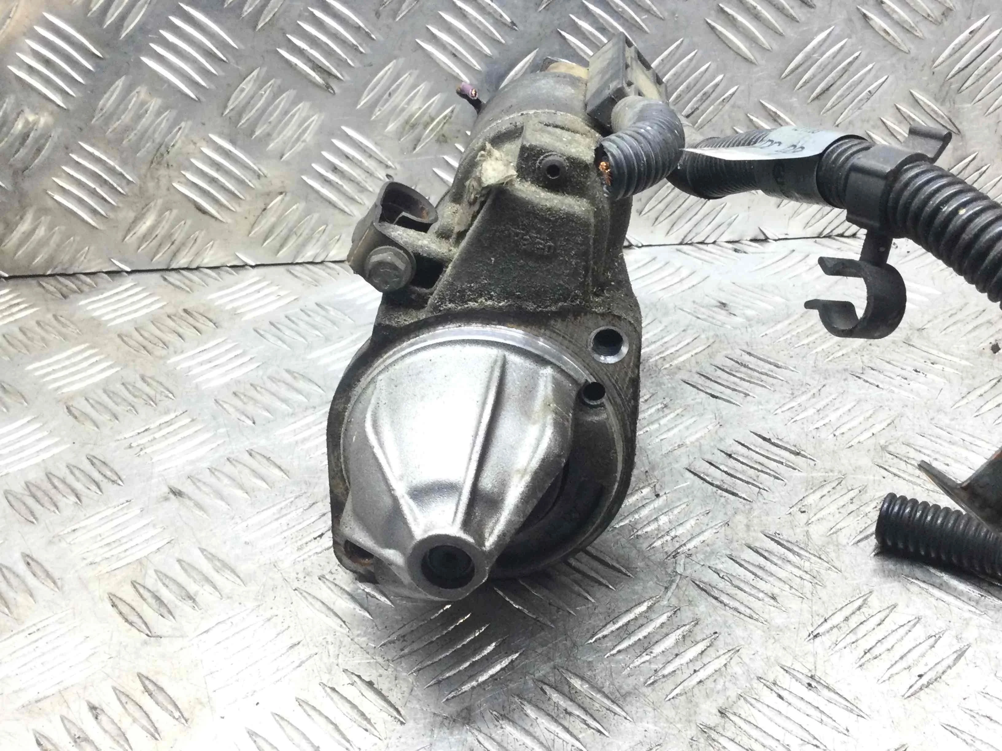 Стартер Renault Laguna Laguna II (BG,KG) 2001 - 2007 дизель 1.9 dCi Механика Х/б