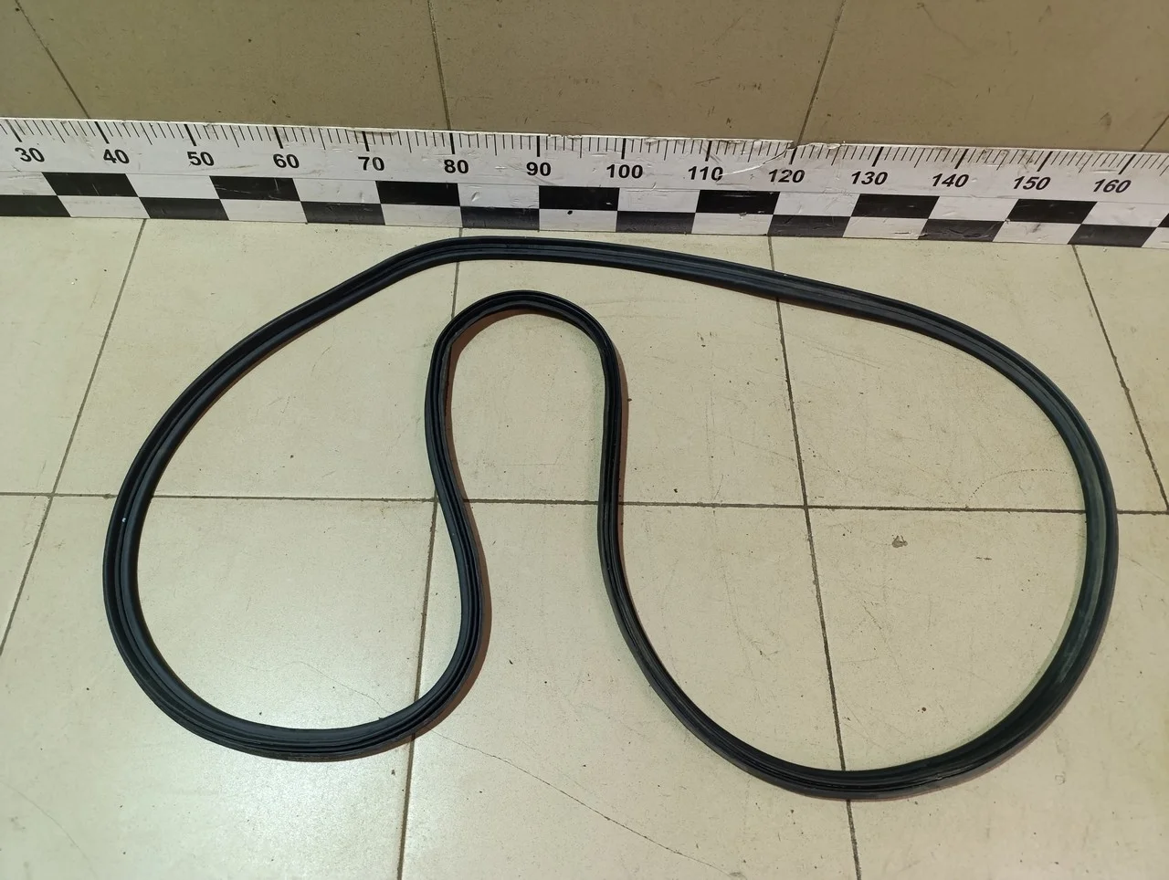 Уплотнитель багажника Outlander (GF) 2012>