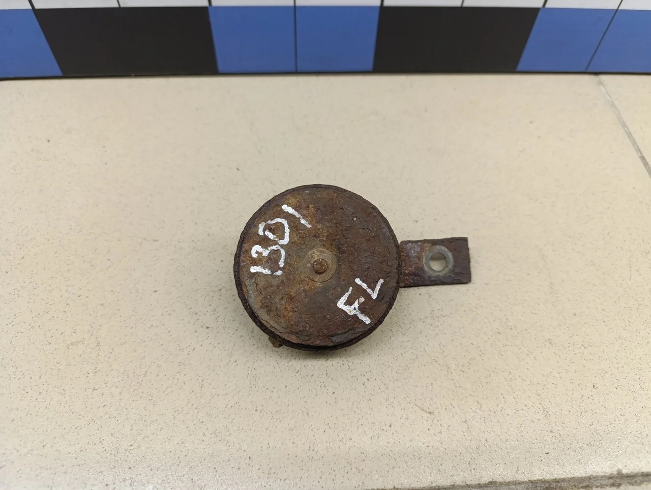 Сигнал звуковой Outlander (GF) 2012>