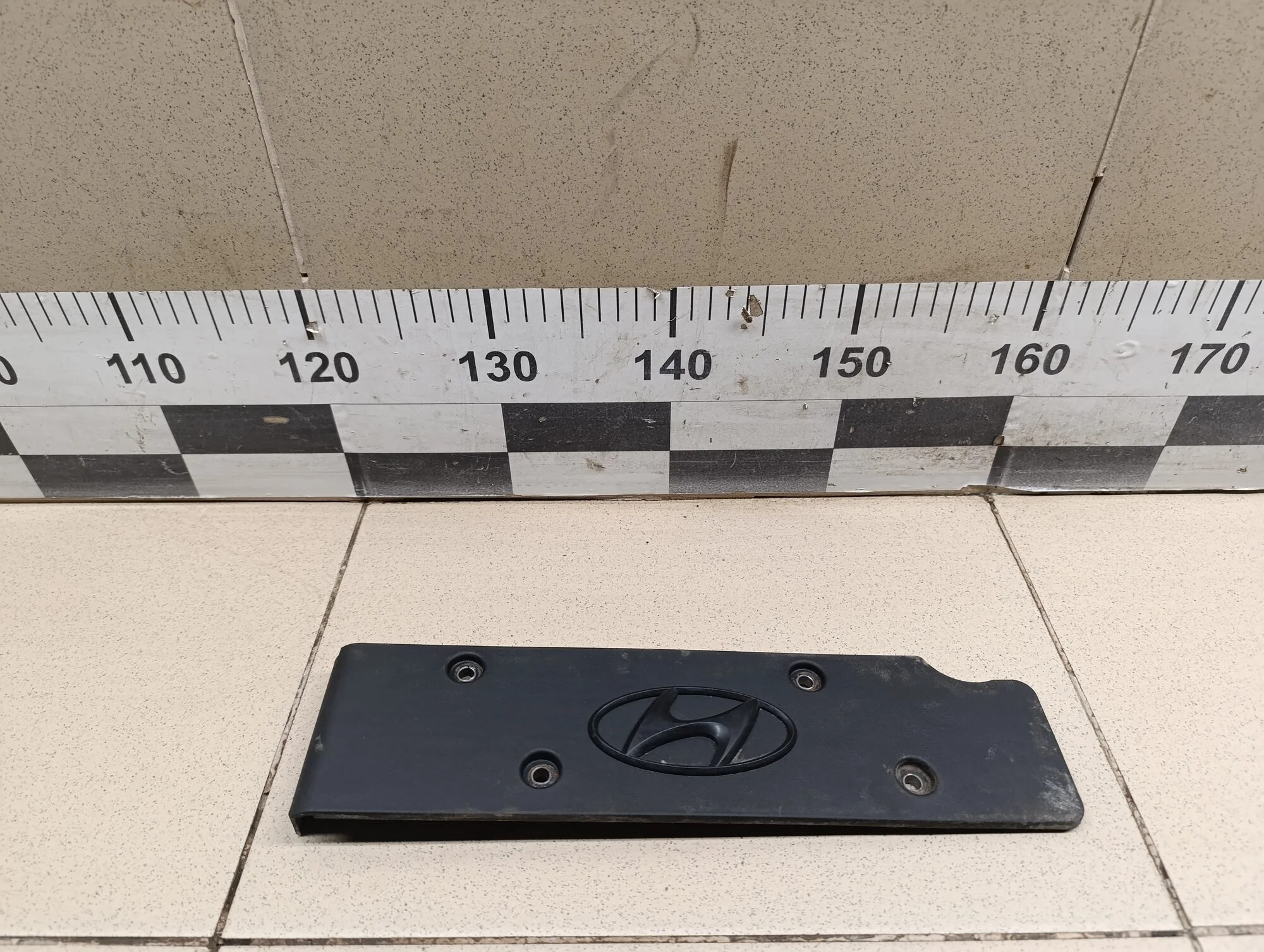 Накладка декоративная Solaris 2010-2017