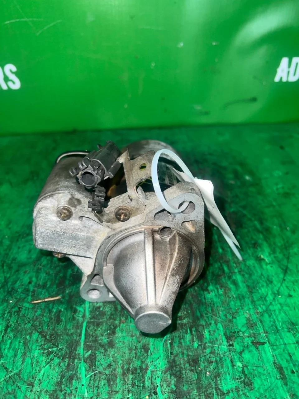 Стартер Nissan Primera Almera 2000-2010 2330073Y10 QG15 QG16 QG18