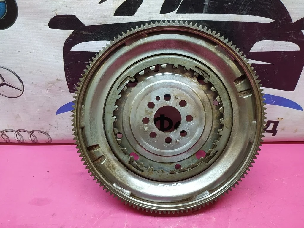 Маховик DSG7 Passat B6 Octavia 1,8 BZB CDA 129 зуб