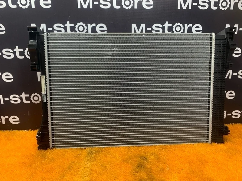 Радиатор ДВС Mercedes-Benz C-Class 2010 A2045002203 W204 271.860
