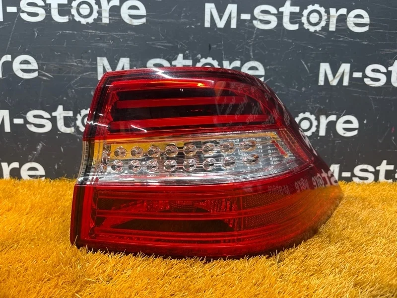 Фонарь задний Mercedes-Benz M-Class 2012 A1669063201 W166 276.955, правый