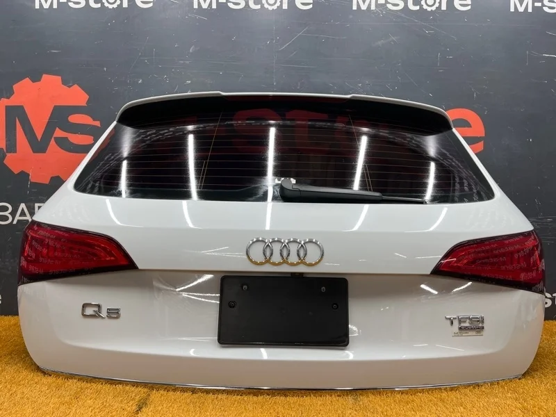 Крышка (дверь) багажника Audi Q5 2014 8R0827023C 8R CNC