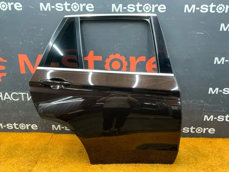 Дверь Bmw X5 2013 41517386740 F15 N57D30A, задняя правая
