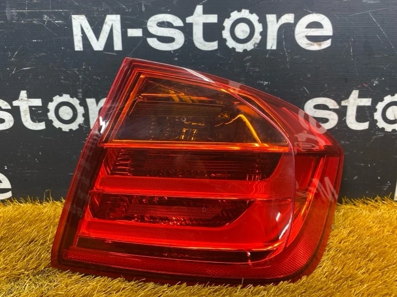 Фонарь задний Bmw 3-Series 2013 63217259894 F30 N20B20B, правый