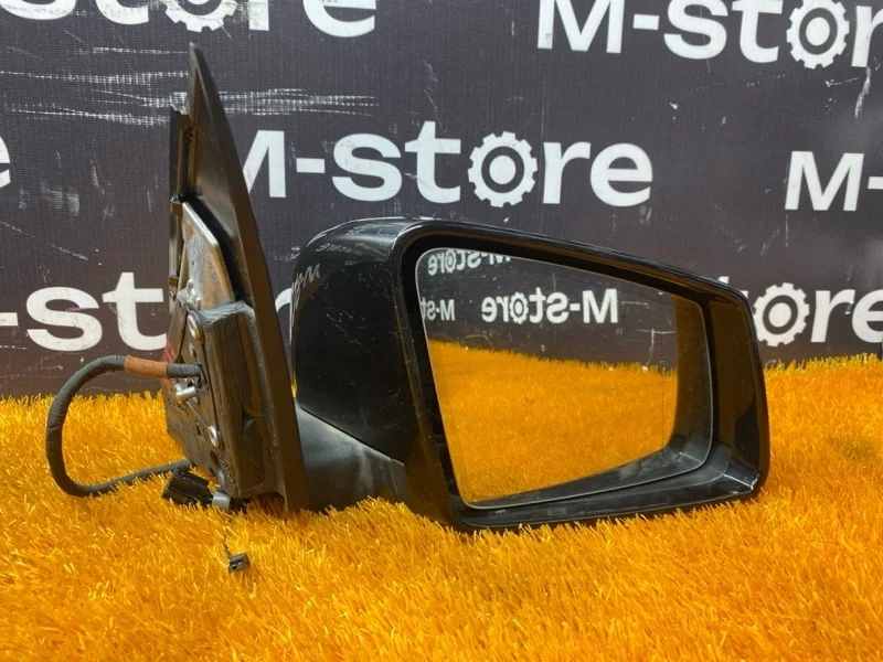 Зеркало Mercedes-Benz C-Class 2009 A2048104076 W204 271.950, правое