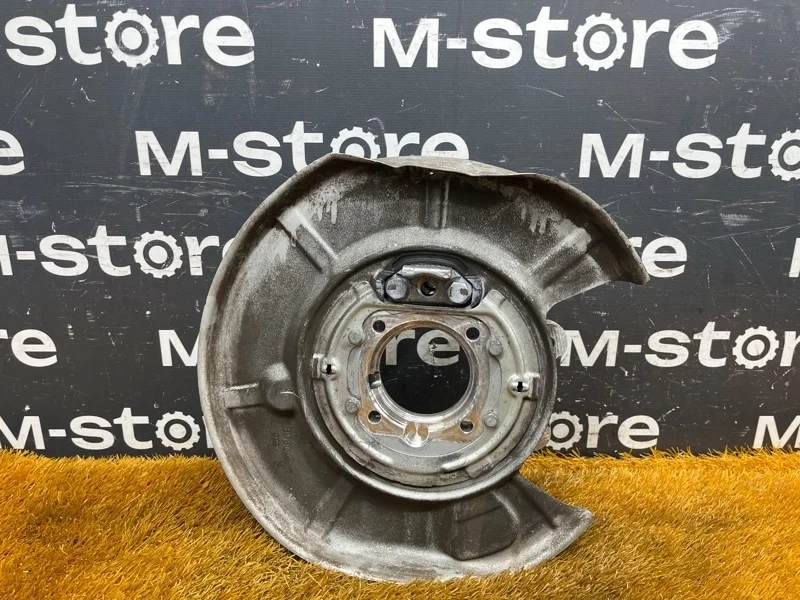 Кулак поворотный Bmw 5-Series 2004 33326770905 E60 M54B25 (256S5), задний левый