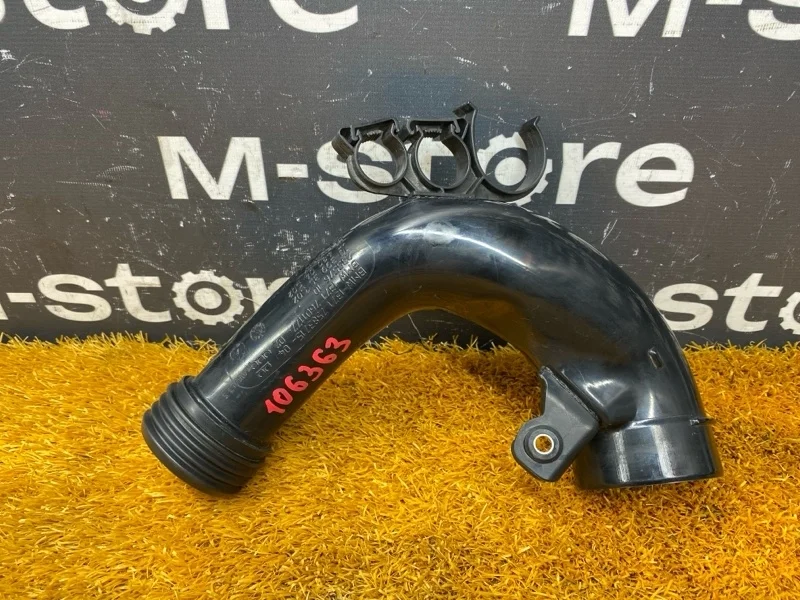Патрубок интеркулера Bmw X3 2013 13717583715 F25 N55B30A