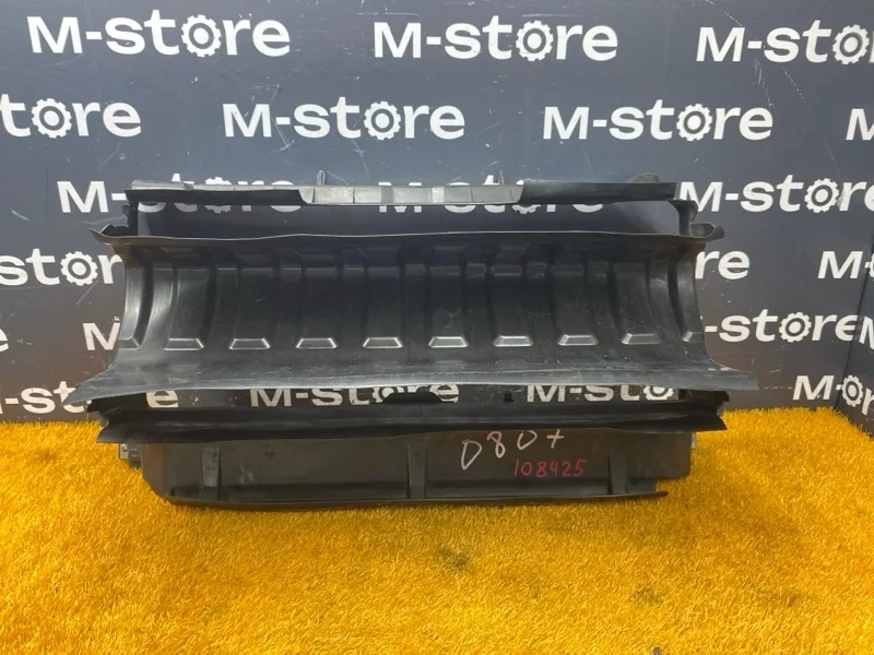 Воздуховод радиатора Land Rover Range Rover Sport 2008 DXJ500060 L320 AJ