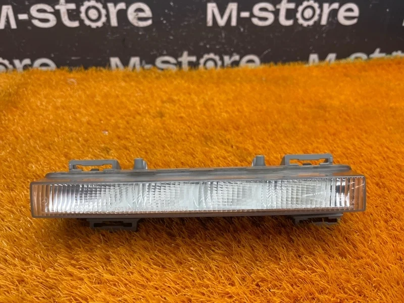 Дневной ходовой огонь (ДХО) Mercedes-Benz M-Class 2012 A2049065401 W166 276.955, передний левый
