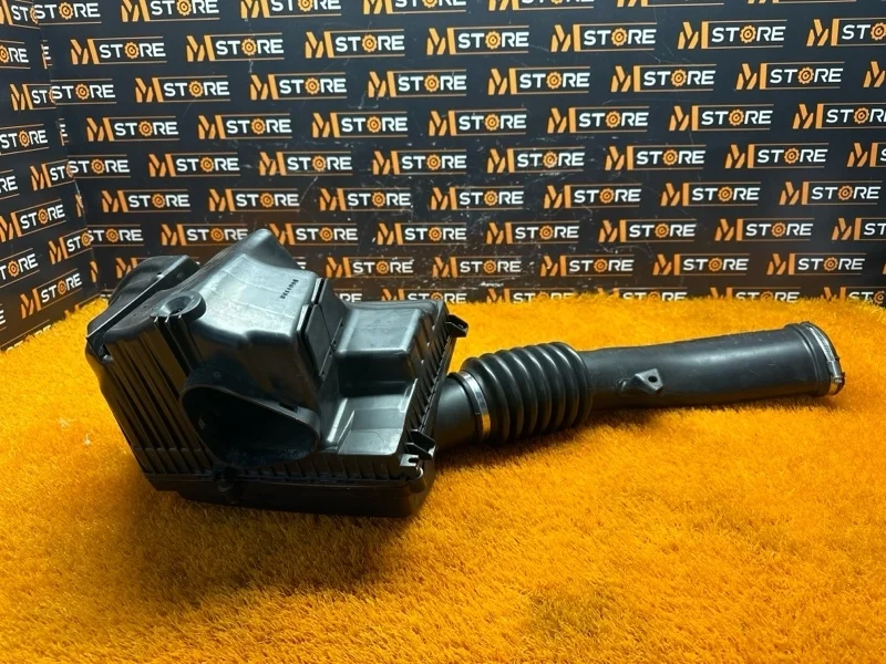 Корпус воздушного фильтра Volvo Xc60 2013 31273658 DZ47 B4204T7
