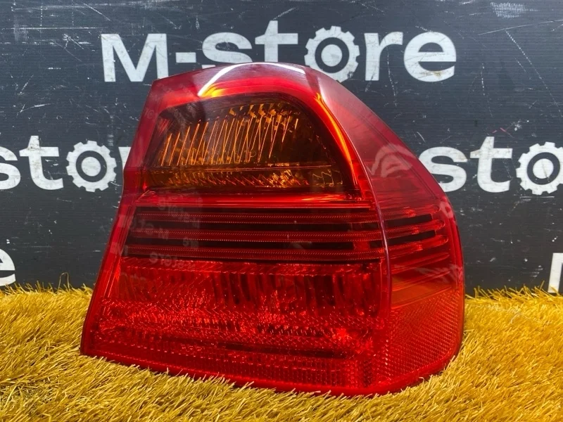 Фонарь задний Bmw 3-Series 2005 6937458 E90 N46B20B, правый