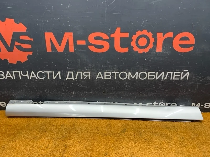 Накладка на порог Mercedes-Benz C-Class 2001 A2036980254 W203 111.955, правая