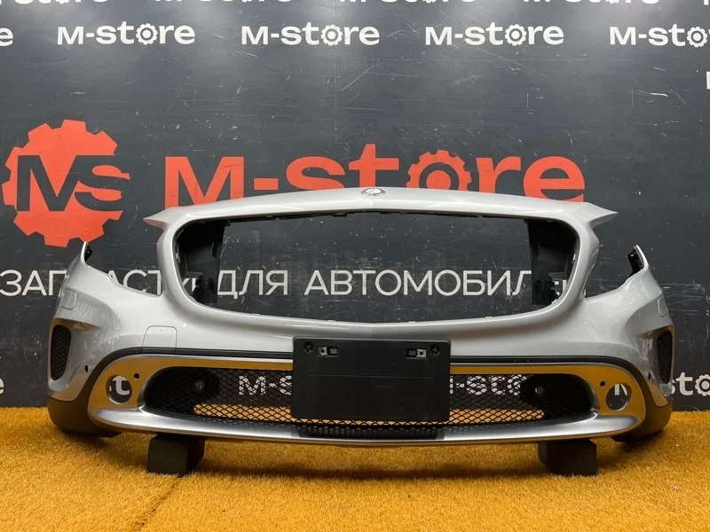 Бампер Mercedes-Benz Gla-Class 2014 A1568850425 X156 270.920, передний