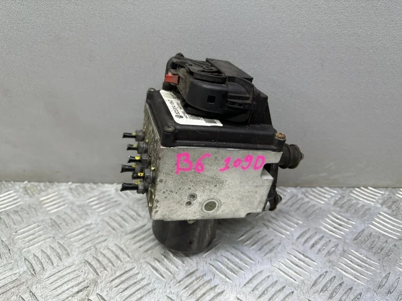 Блок abs Volkswagen Passat B6