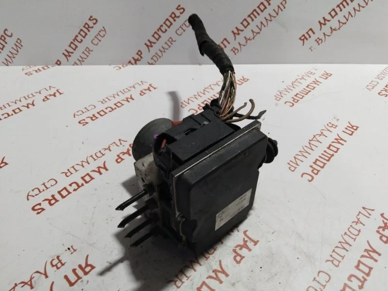 Блок ABS Audi Q5 CDN 2009