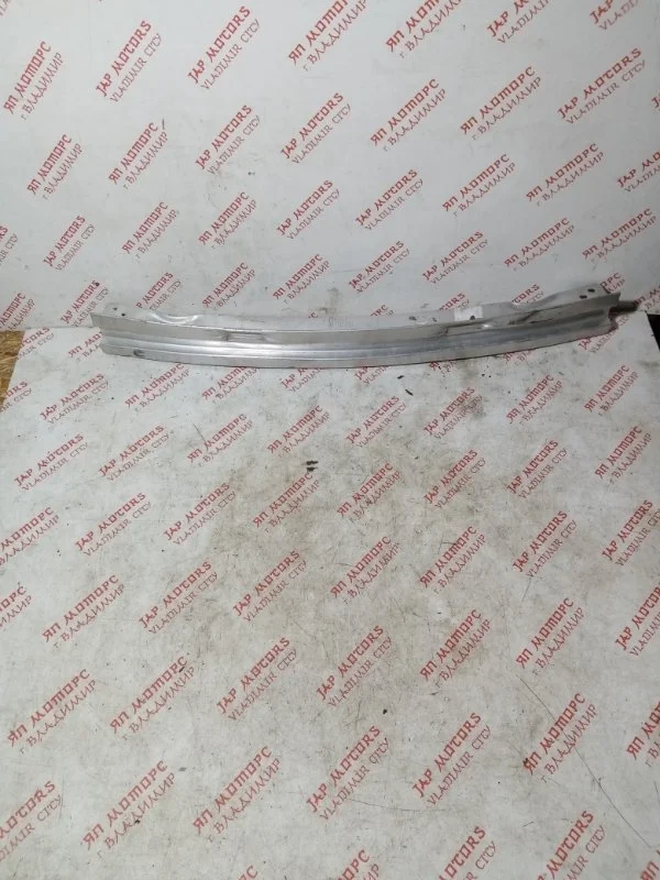 Усилитель бампера передний Audi Q5 CDN 2009