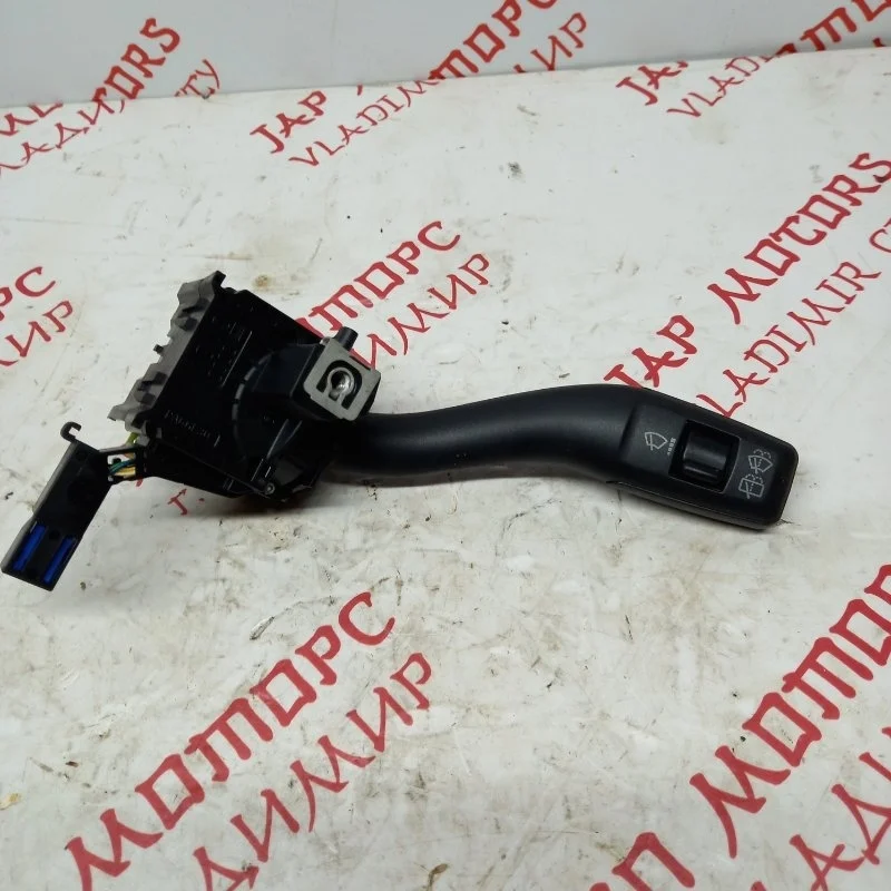 Подрулевой переключатель дворников Audi A3 8P CAXA