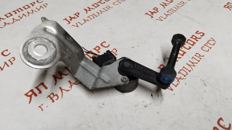 Датчик высоты дорожного просвета Audi A3 8V CJS