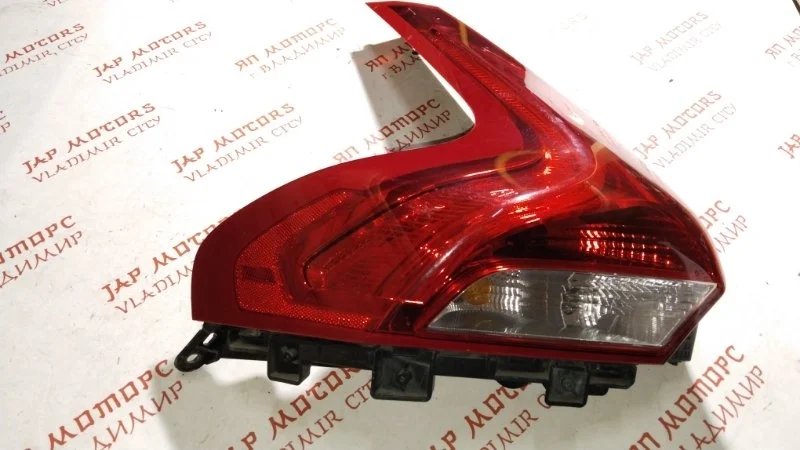Фонарь задний левый Volvo V40 ХЕТЧБЕК B5204T9 2014